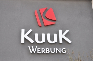 Lichtwerbeanlagen von KuuK Werbung